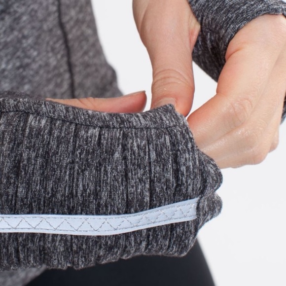 Lululemon Running Pullover - Picture 7 of 9